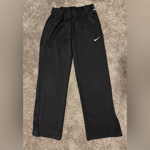 Women’s Nike Sweatpants - Picture 1 of 3